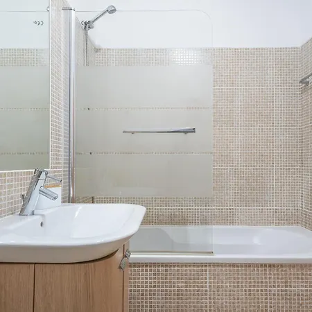 Tavira Bay 3 With Pool By Homing