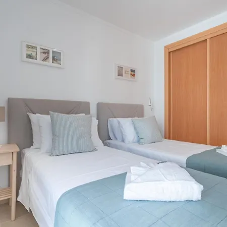 Tavira Bay 3 With Pool By Homing